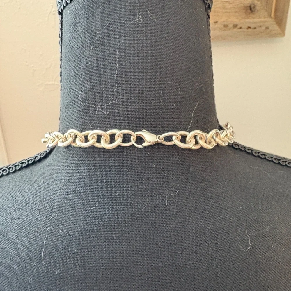 Tiffany & Co. Return to Tiffany Round Tag Chain Link Necklace 🩵 - Picture 3 of 7